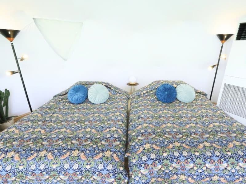 ドームテント室内