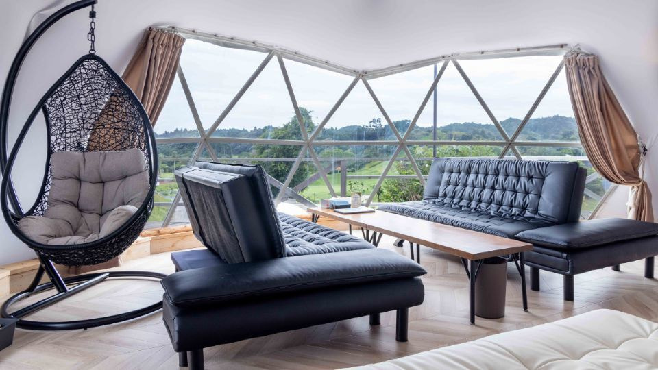 グランドドーム彩の室内